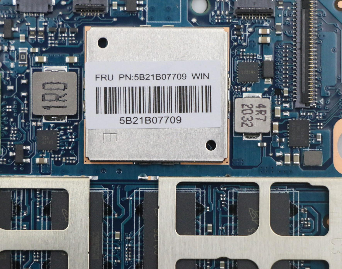 Lenovo Bdplanar Mbh82Hkwinn40204G128G - 5B21B07709