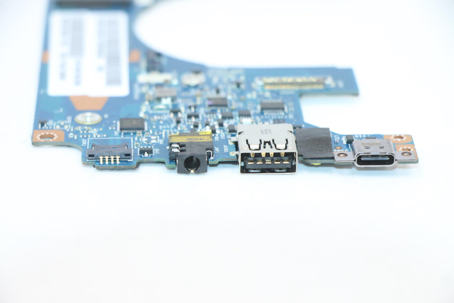 Lenovo Bdplanar Mb C 82Fn Win R54500U - 5B21B22380