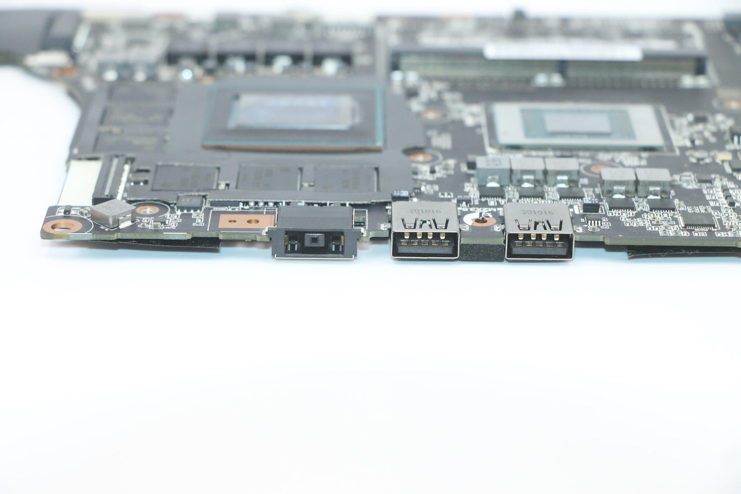 Lenovo Bdplanar Mb B82Hm Winr74800H_R - 5B21B38560