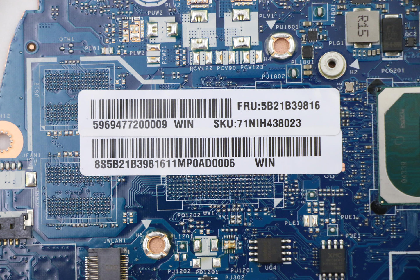 Lenovo 82FE Motherboard, i5 Processor, UMA, 16GB RAM, Windows - 5B21B39816