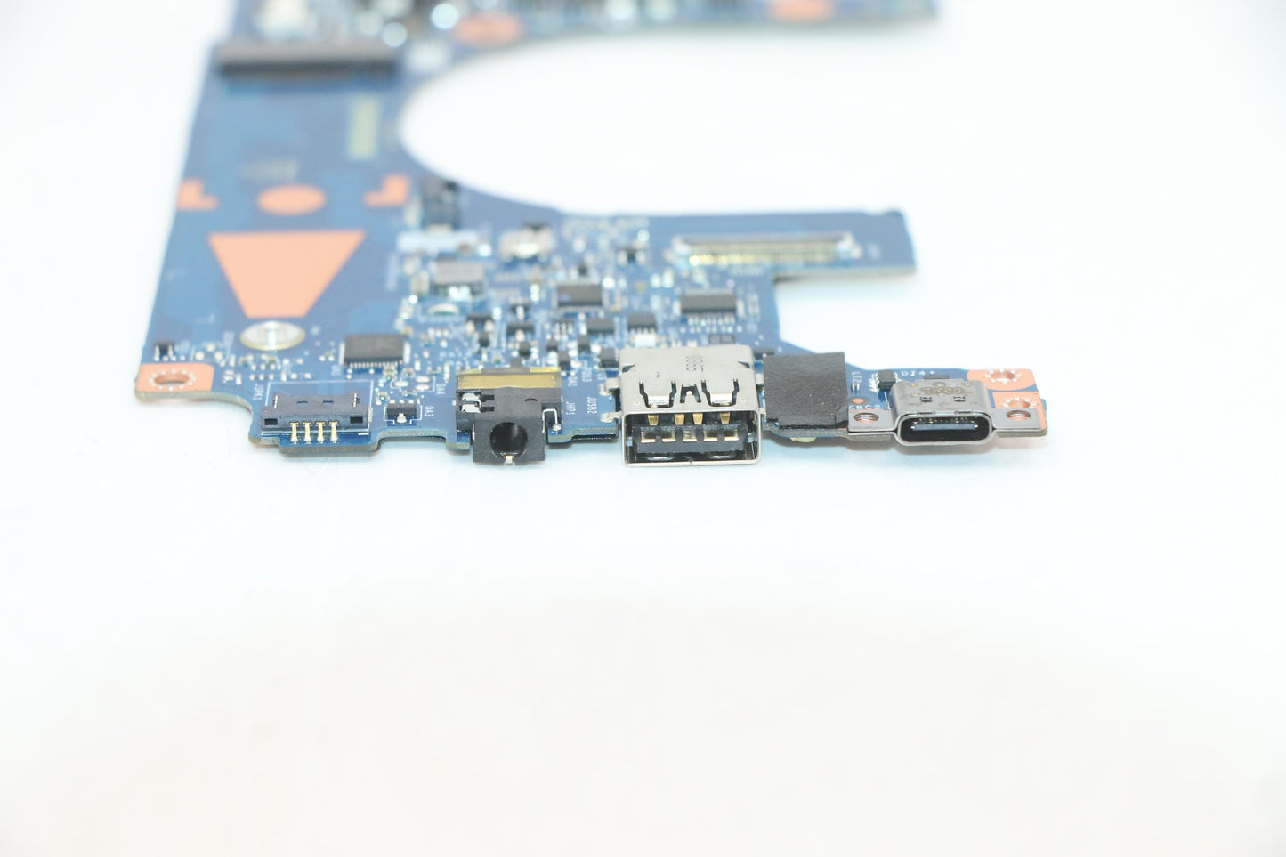 Lenovo Bdplanar Mb C 82Fn Win R54650U - 5B21B79345