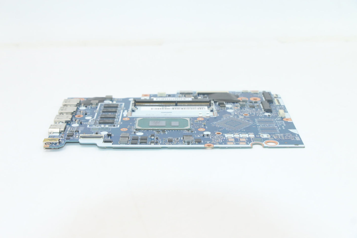Lenovo Bdplanar Mbl81X8I71165G7_Uma_4 - 5B21B84453