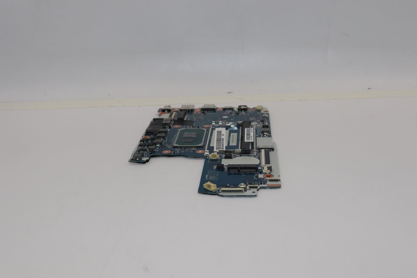Lenovo Motherboard MBL82H7 with Intel i5-1135G7, UMA Graphics, 4GB RPMC - 5B21B85187
