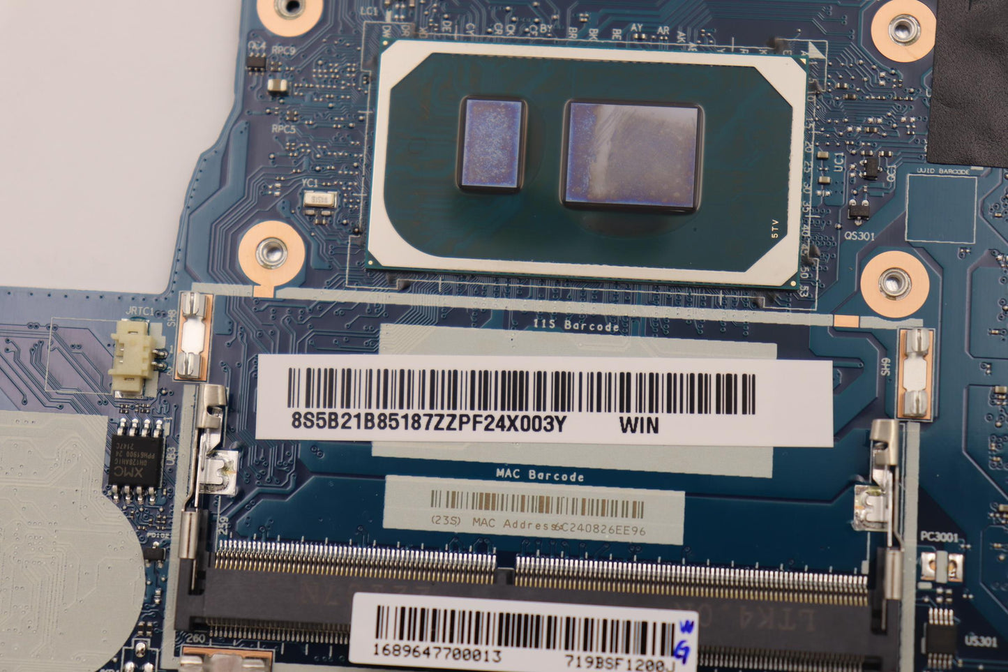 Lenovo Motherboard MBL82H7 with Intel i5-1135G7, UMA Graphics, 4GB RPMC - 5B21B85187