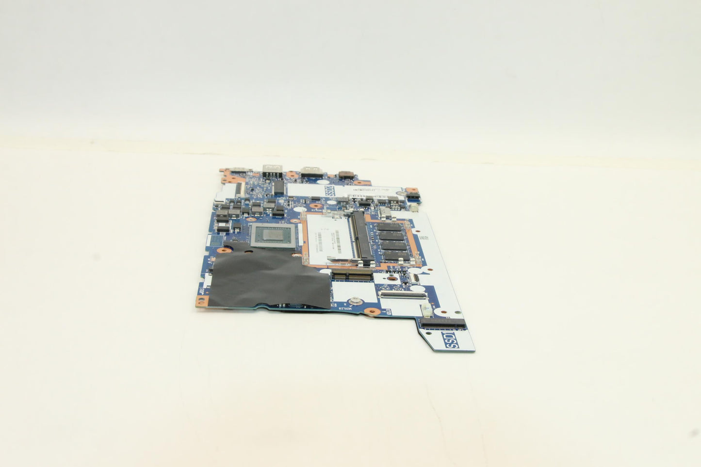 Lenovo BDPLANAR Motherboard, AMD Ryzen 5 4650U, 8GB RAM, Windows, Non-Dedicated Graphics - 5B21B88628