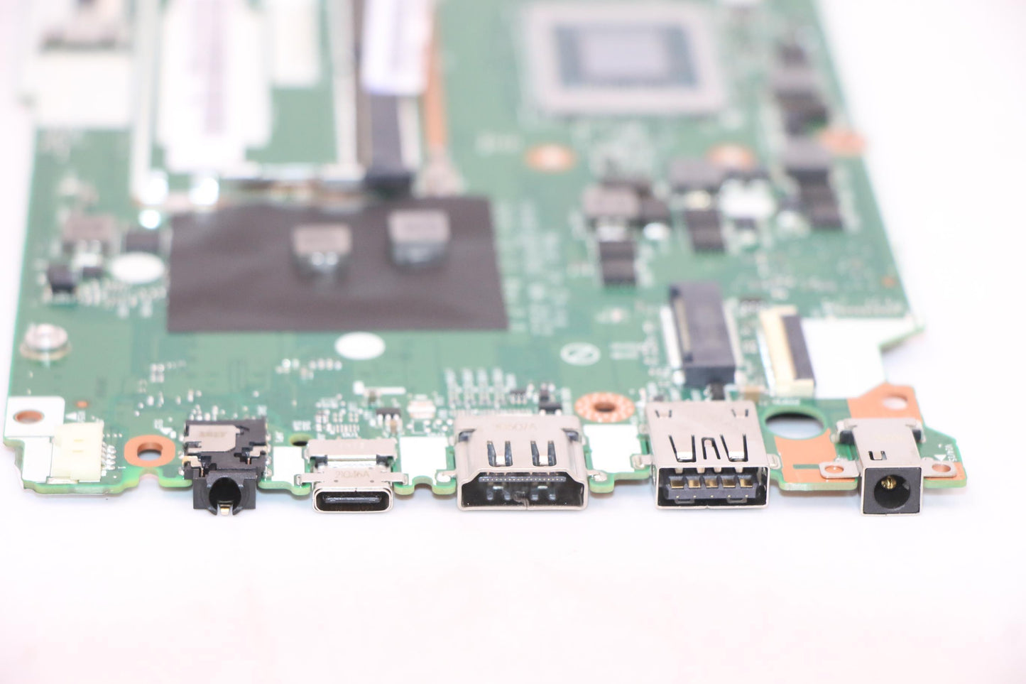 Lenovo Bdplanar Mb L 82Kd R35300U_Uma - 5B21B90018