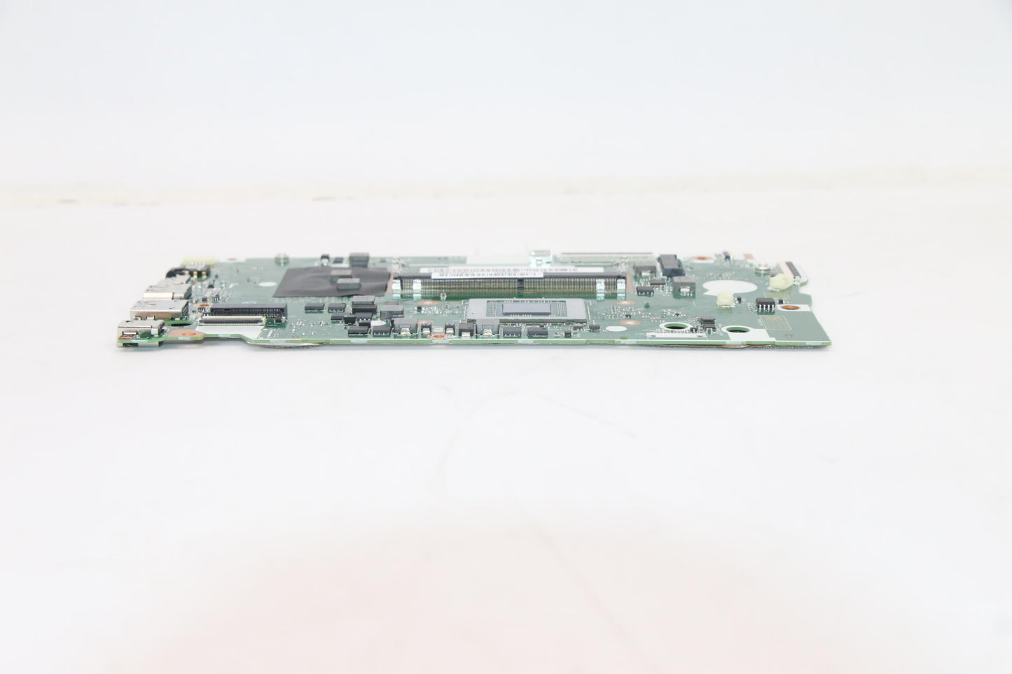 Lenovo Bdplanar Mb L 82Kd R35300U_Uma - 5B21B90019