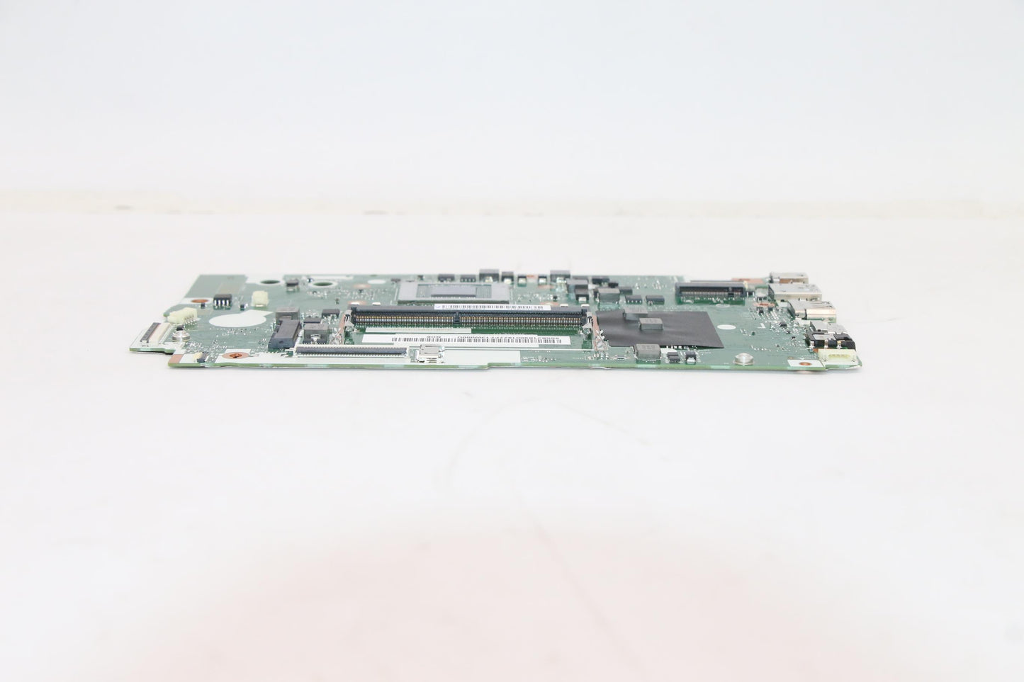Lenovo Bdplanar Mb L 82Kd R35300U_Uma - 5B21B90019