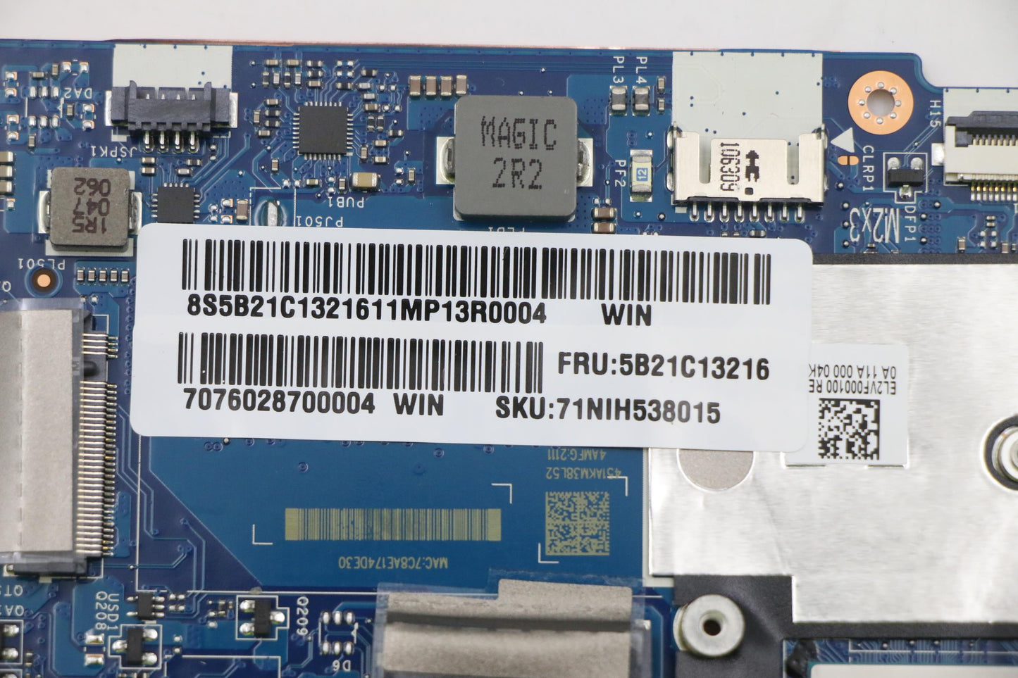 Lenovo Bdplanar Mb C82Lm Win Lcnr3 8G - 5B21C13216