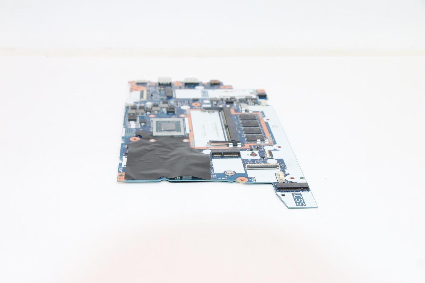 Lenovo BDPLANAR FLR5 5500U RVG, 8GB, MB, WIN, ND, Yd2Y AB - 5B21C16056