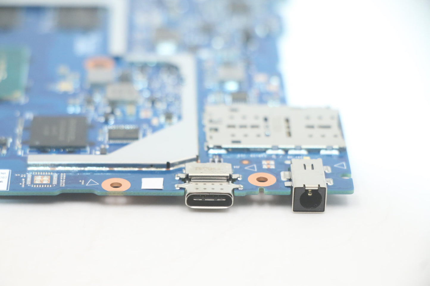 Lenovo Bdplanar Mbh82H0N4020_Uma_8G_6 - 5B21C17707