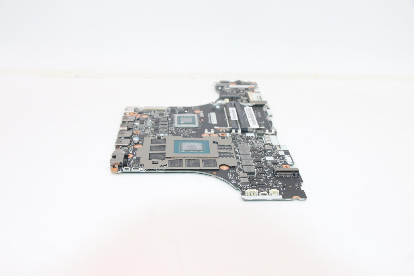 Lenovo Bdplanar Mbl82M0R75800Hrtx3060 - 5B21C21816
