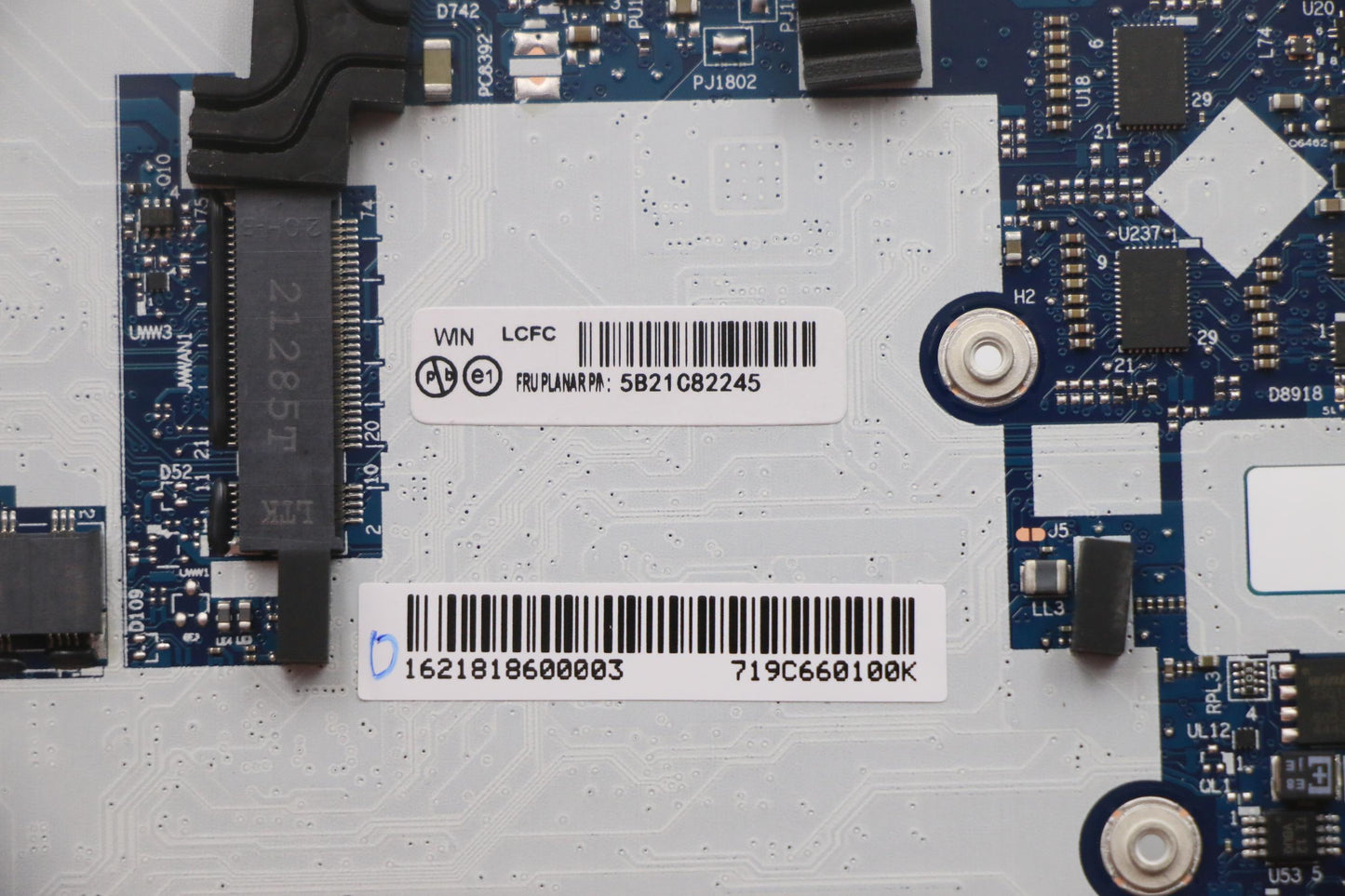 Lenovo Bdplanar Fr R5Pro5650U8G Win,Y - 5B21C82245