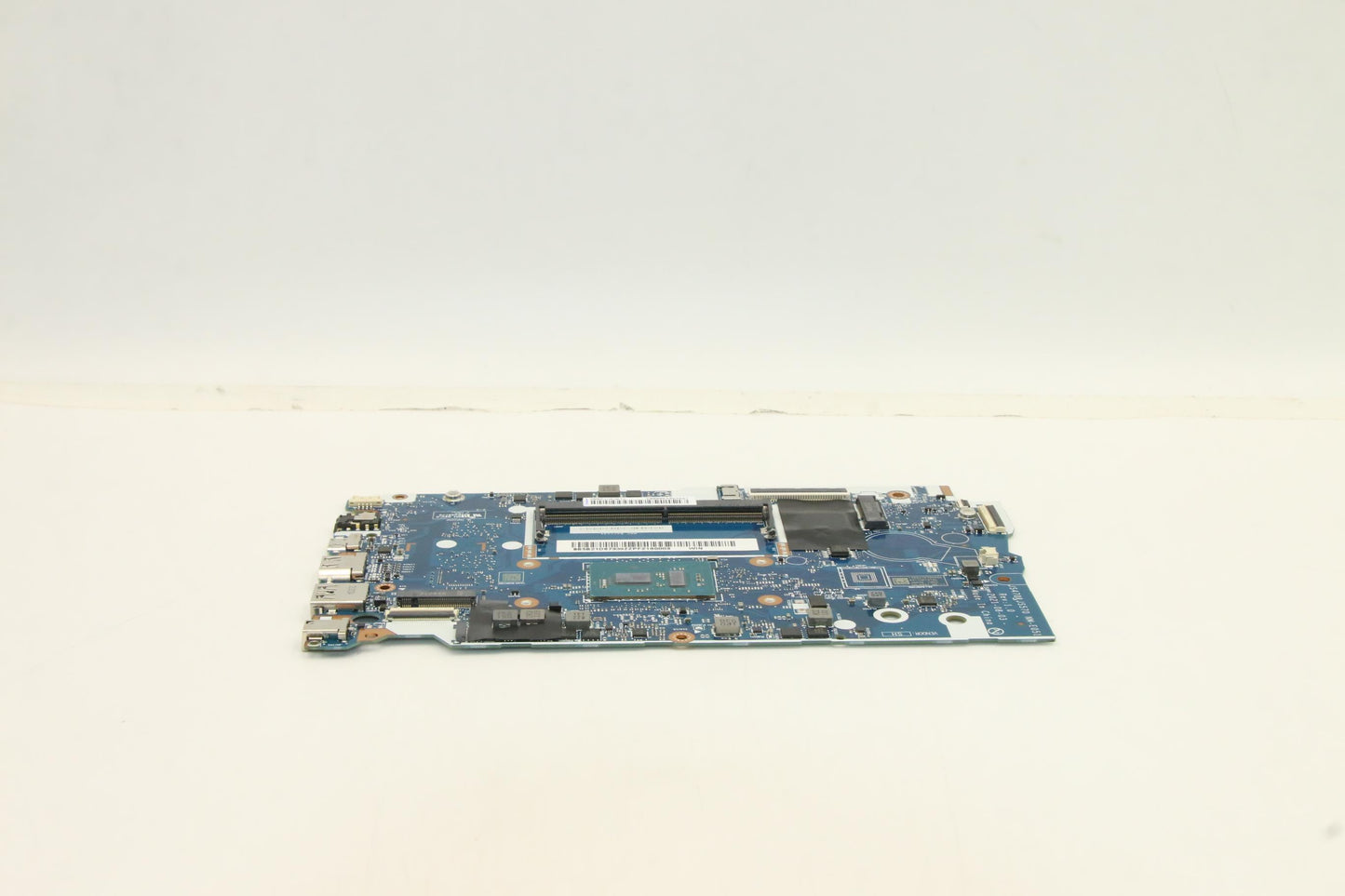 Lenovo Bdplanar Mbl82Lvwinn4500_Uma_4 - 5B21D67339