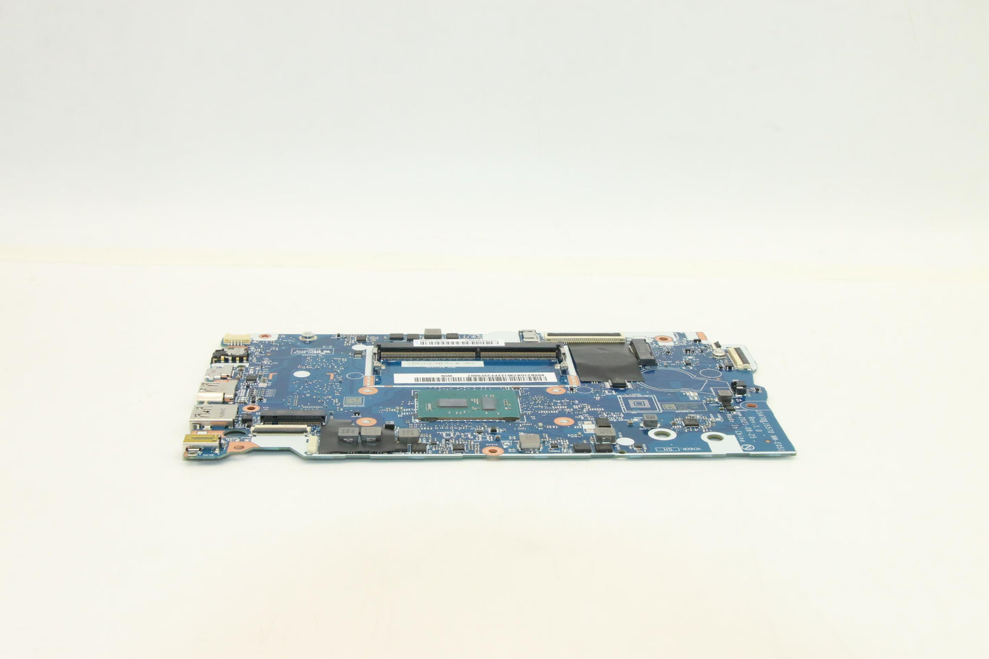 Lenovo Bdplanar Mbl82Lvwinn6000_Uma_4 - 5B21D67351