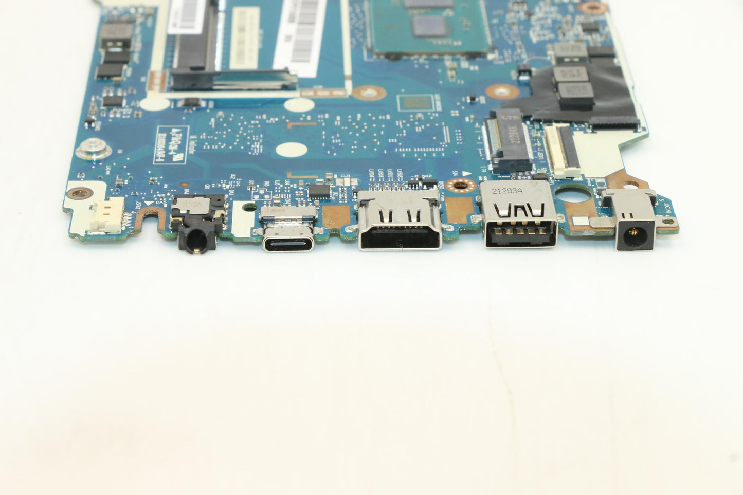Lenovo Bdplanar Mbl82Lvwinn6000_Uma_0 - 5B21D67353
