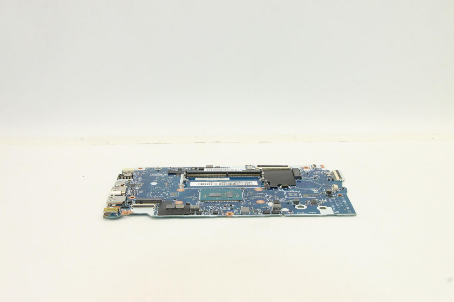 Lenovo Bdplanar Mb L82Qy Nok N4500_Um - 5B21D69235