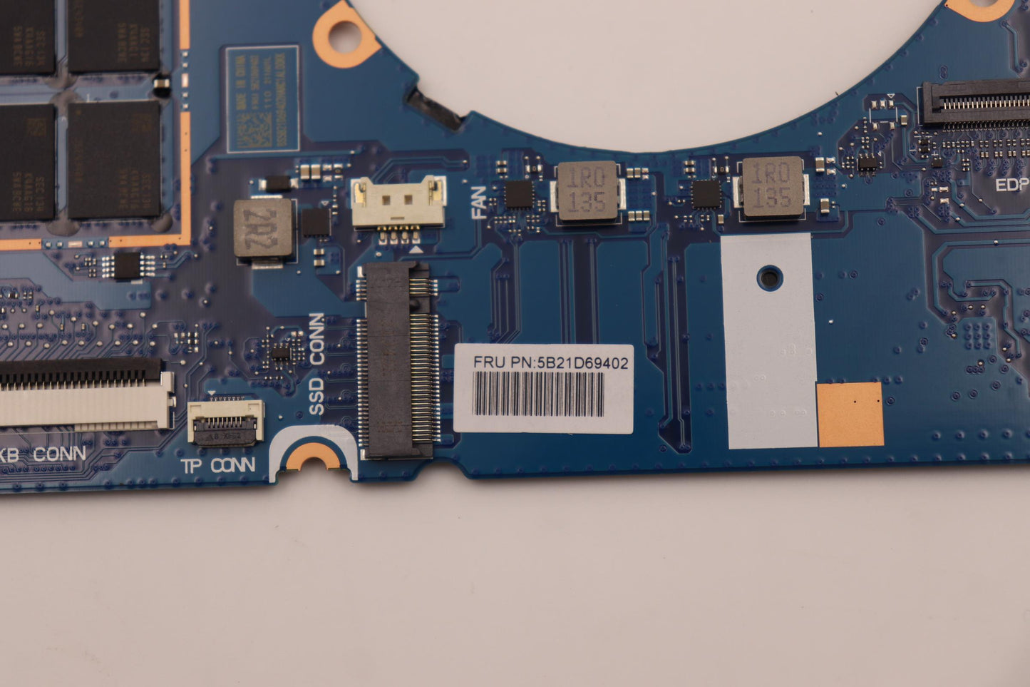 Lenovo Bdplanar Mb H82Qq R55600Hrtx4G - 5B21D69402