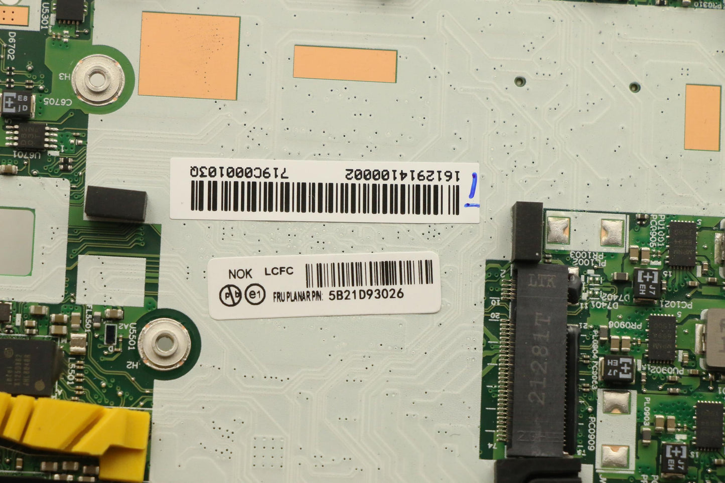 Lenovo Bdplanar I7-1165G7 8G 201 Nok - 5B21D93026