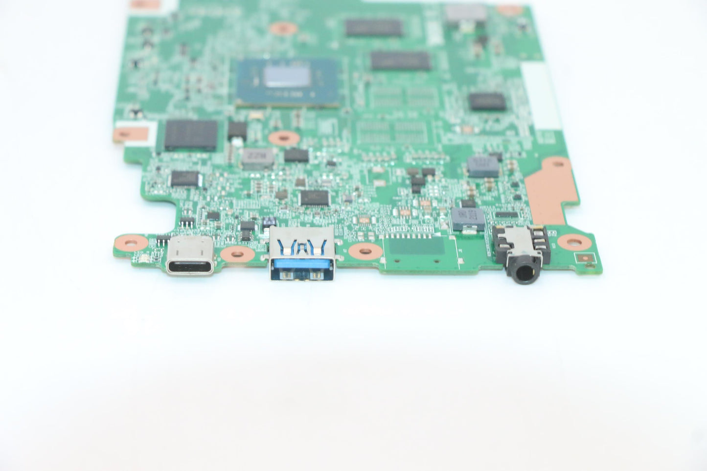 Lenovo - BDPLANAR MBL81MC NOK N4120 UMA 4G 32G NC N+N - 5B21E09224