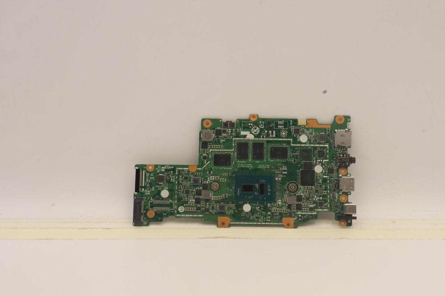 Lenovo Motherboard with N5100, 8GB RAM, 64GB eMMC, No WWAN - 5B21E17993