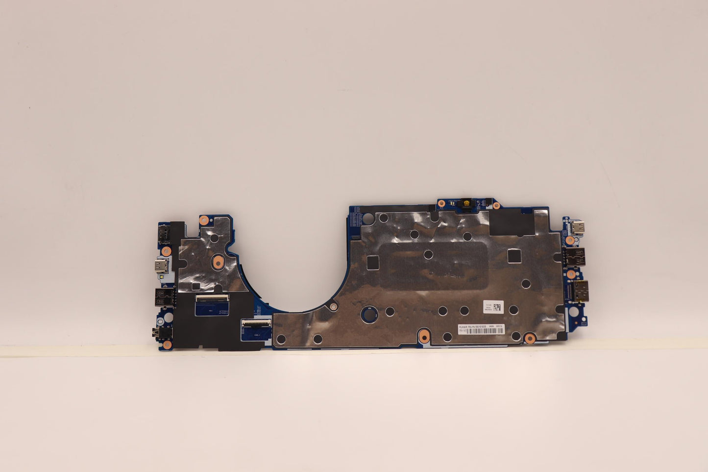 Lenovo Motherboard with R7 PRO 5875U, 16GB RAM, Windows - 5B21E18335