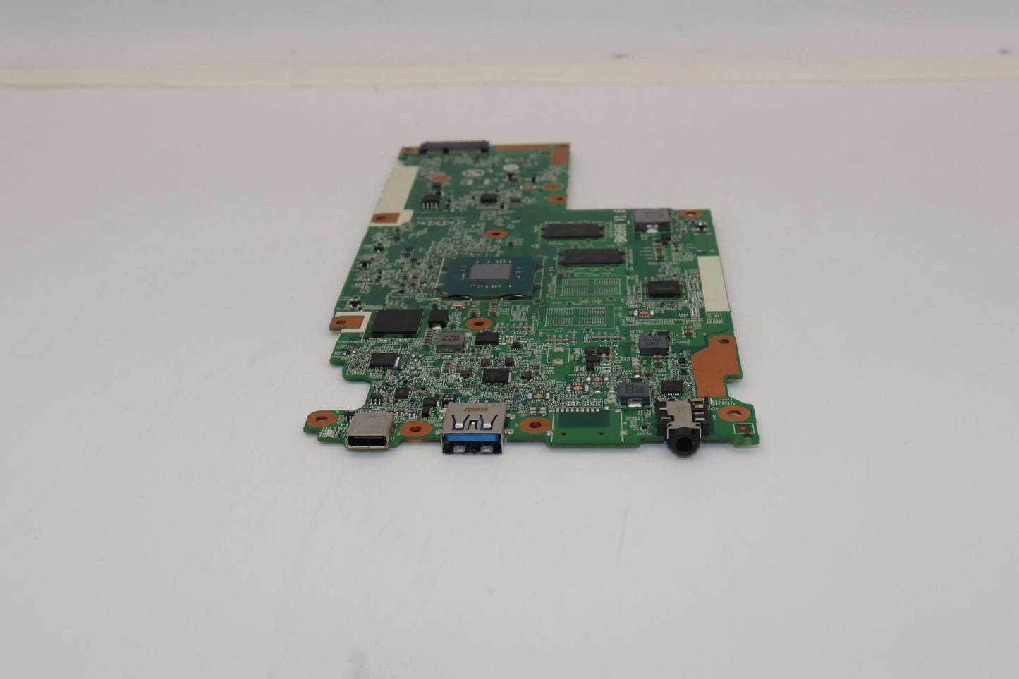 Lenovo (5B21E21656) Motherboard with N4020 UMA Graphics, 4GB RAM, 32GB eMMC