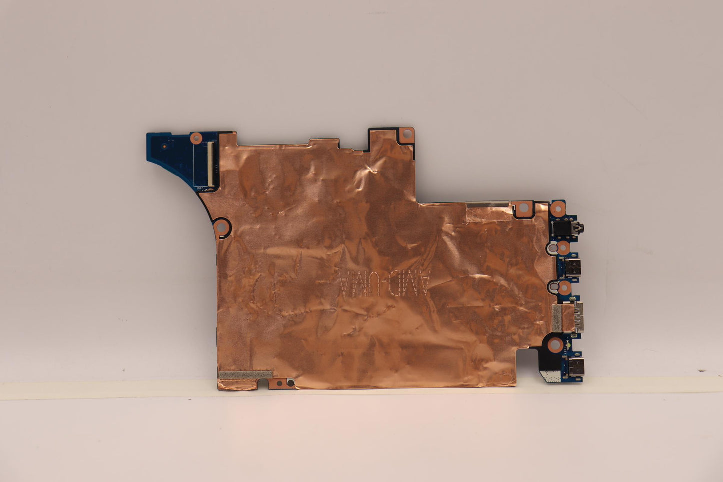 Lenovo Bdplanar Mb C 82L7 Win R5Uma 8 - 5B21E22882