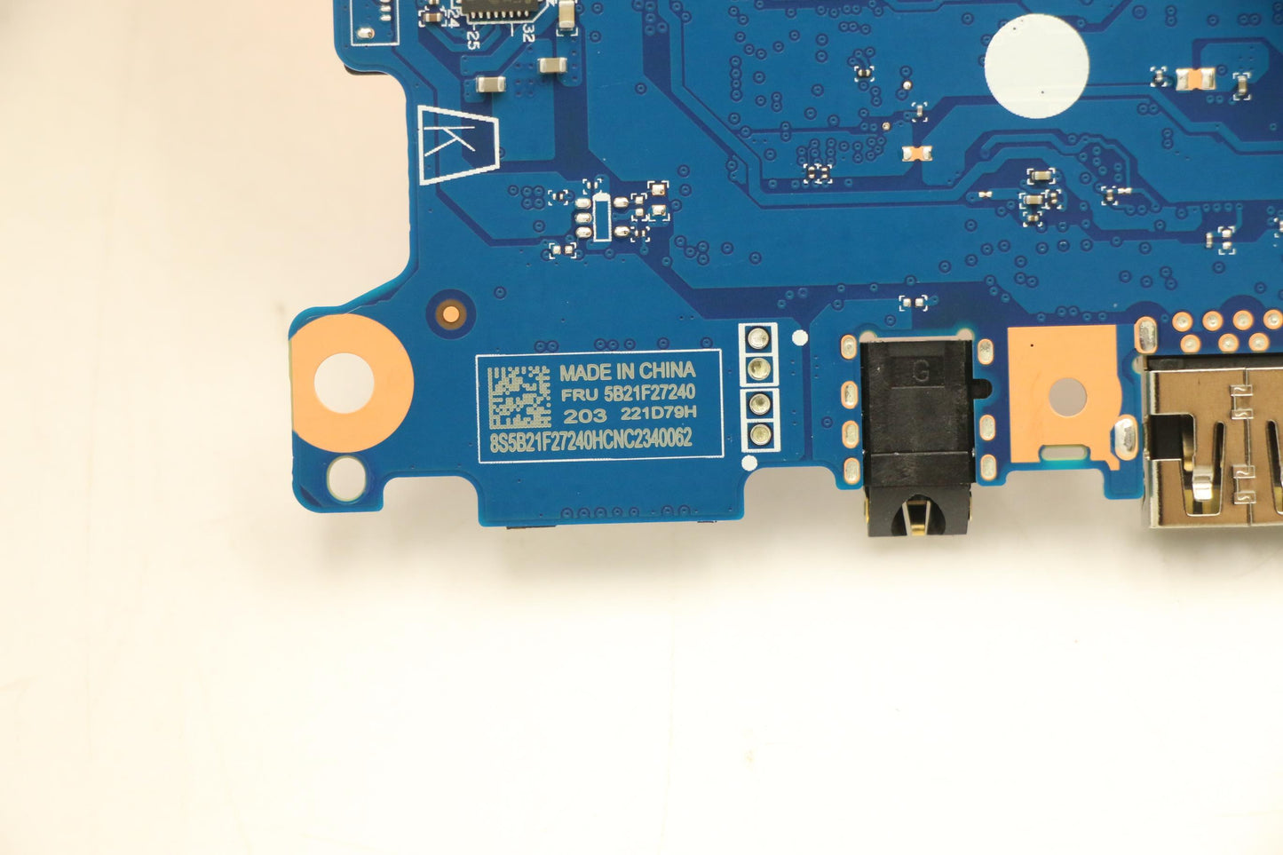 Lenovo Bdplanar Mb H 82T3 N6000 Uma 8 - 5B21F27240