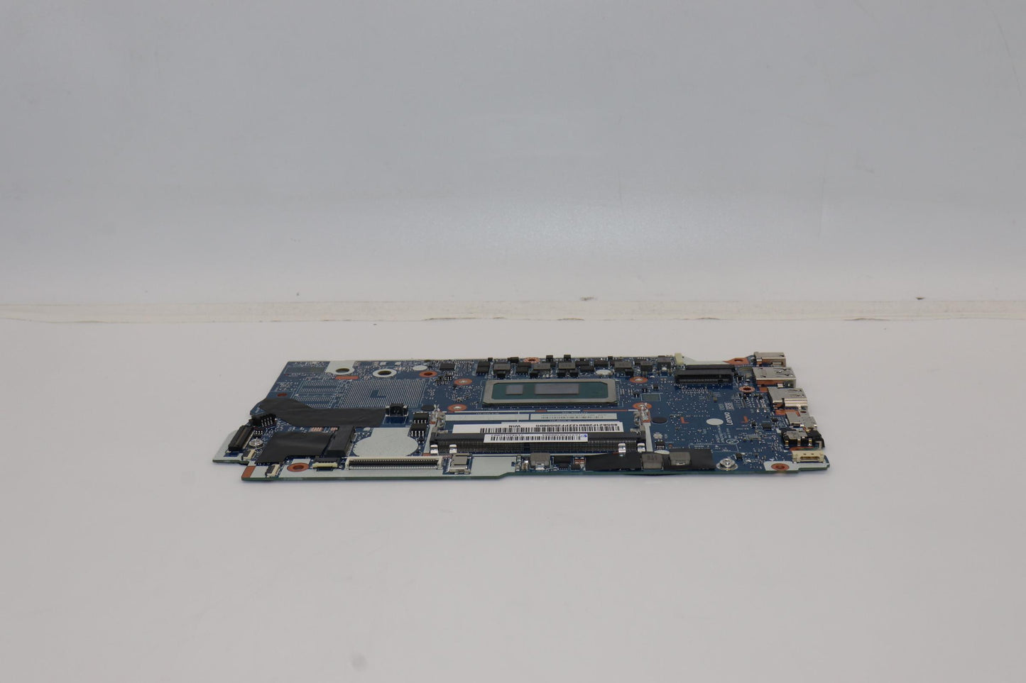 Lenovo Motherboard L82RJ, i3-1215U, UMA Graphics, 8GB RAM - 5B21F28601