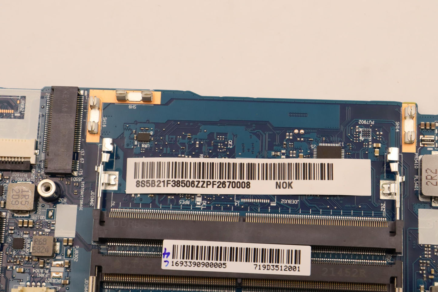 Lenovo Bdplanar Mbl82Rdnok R56600Hrtx - 5B21F38506