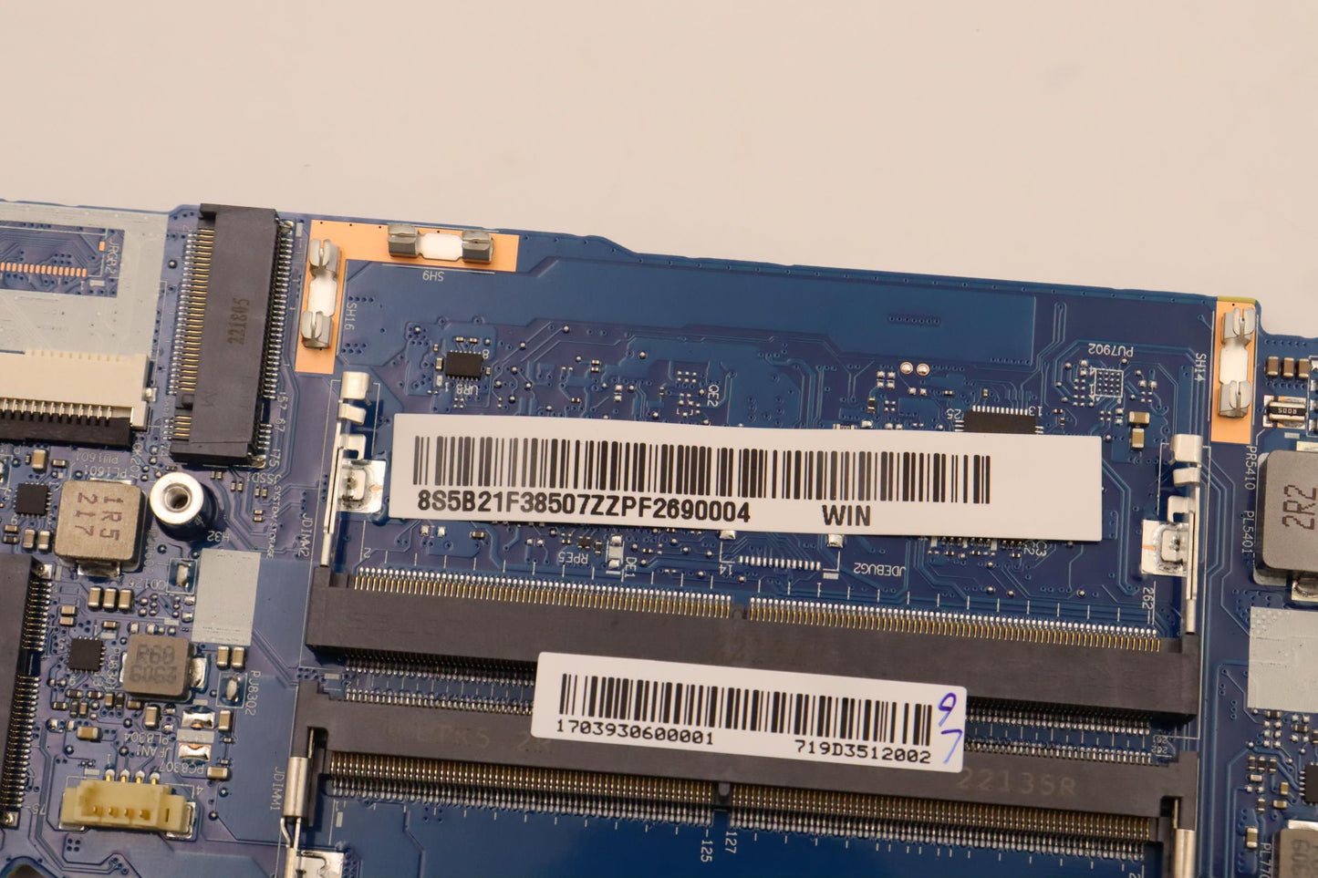 Lenovo Bdplanar Mbl82Rdwin R76800Hrtx - 5B21F38507