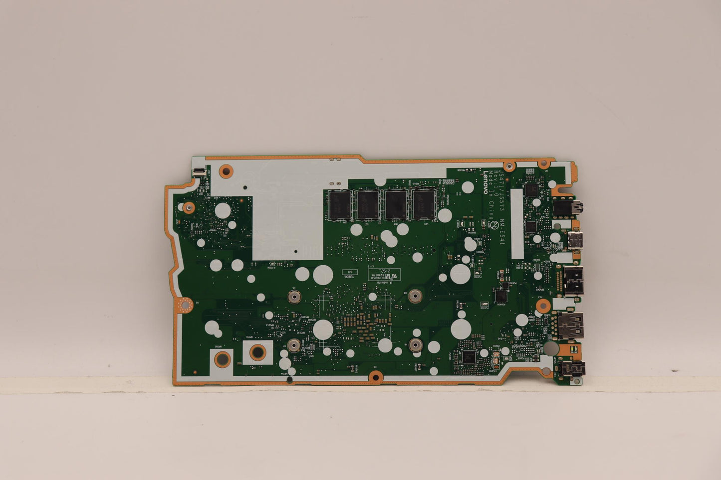 Lenovo Bdplanar Mb L82R3 Win R75700U_ - 5B21F39034