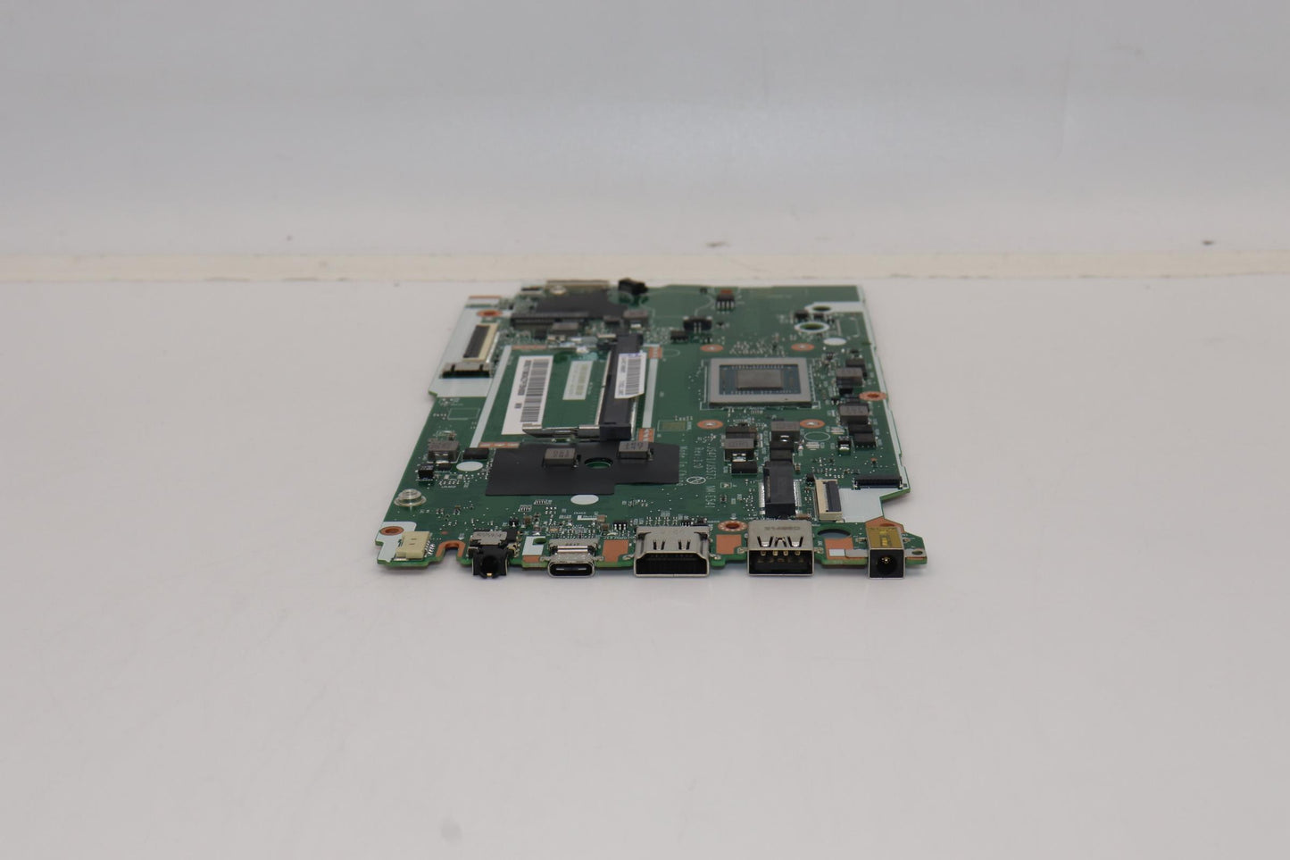 Lenovo Bdplanar Mb L82R3 Win R75700U_ - 5B21F39034
