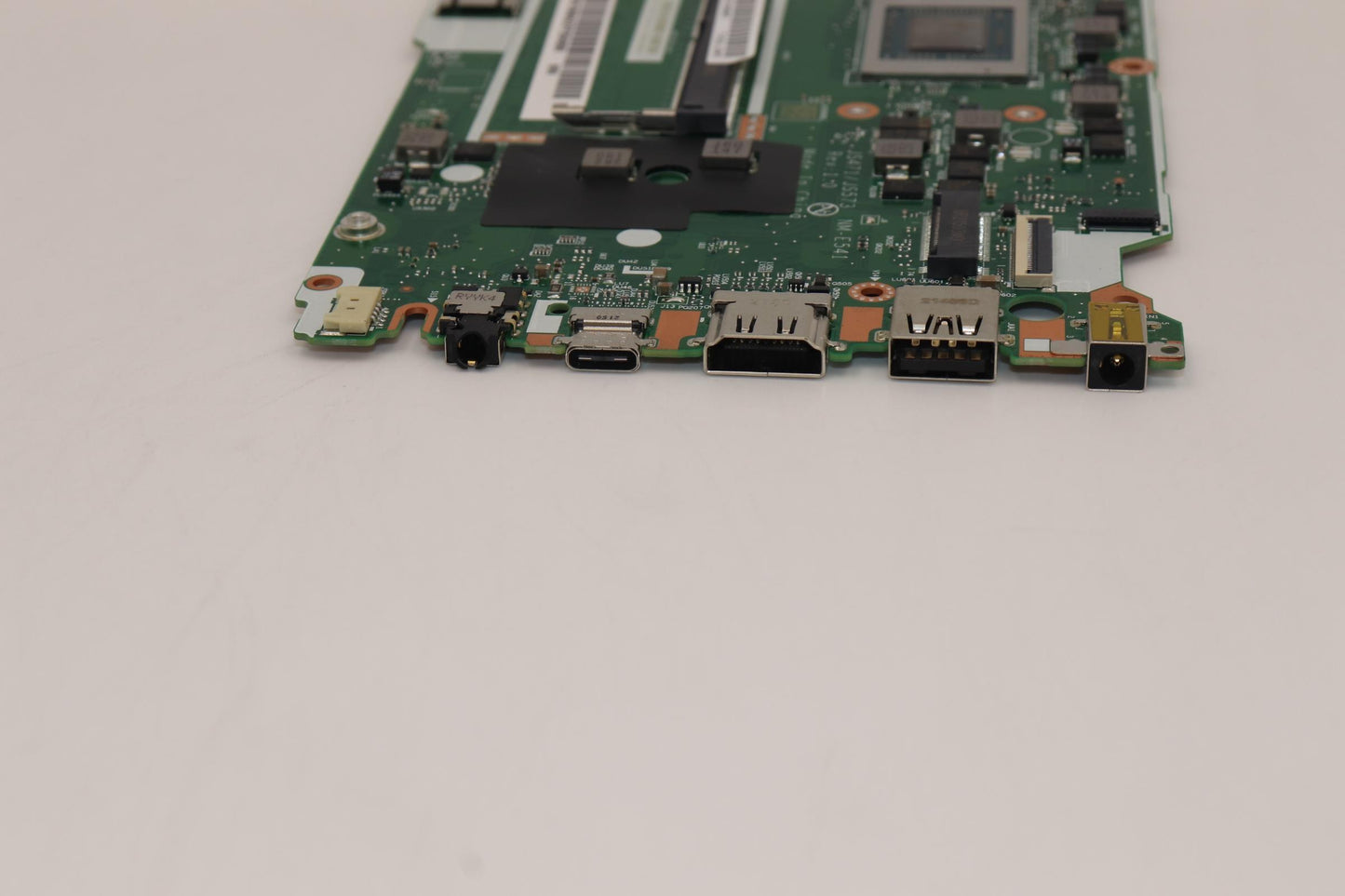 Lenovo Bdplanar Mb L82R3 Win R75700U_ - 5B21F39034