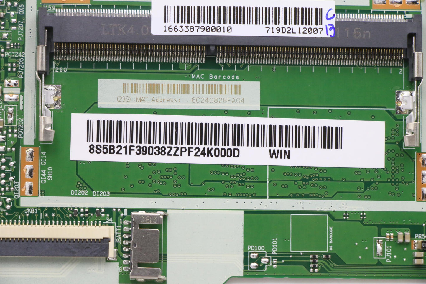 Lenovo Bdplanar Mb L82R3 Win R35300U_ - 5B21F39038