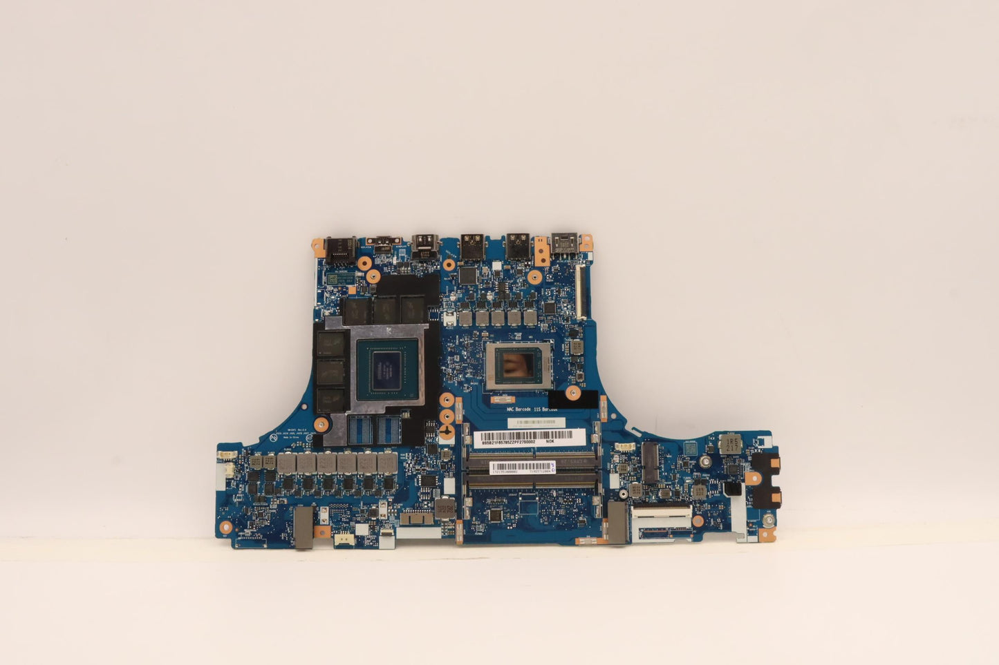 Lenovo Bdplanar Mbl82Rgnokr56600Hrtx3 - 5B21F65785