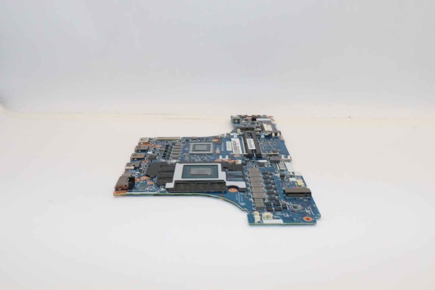 Lenovo Bdplanar Mbl82Rgnokr56600Hrtx3 - 5B21F65785