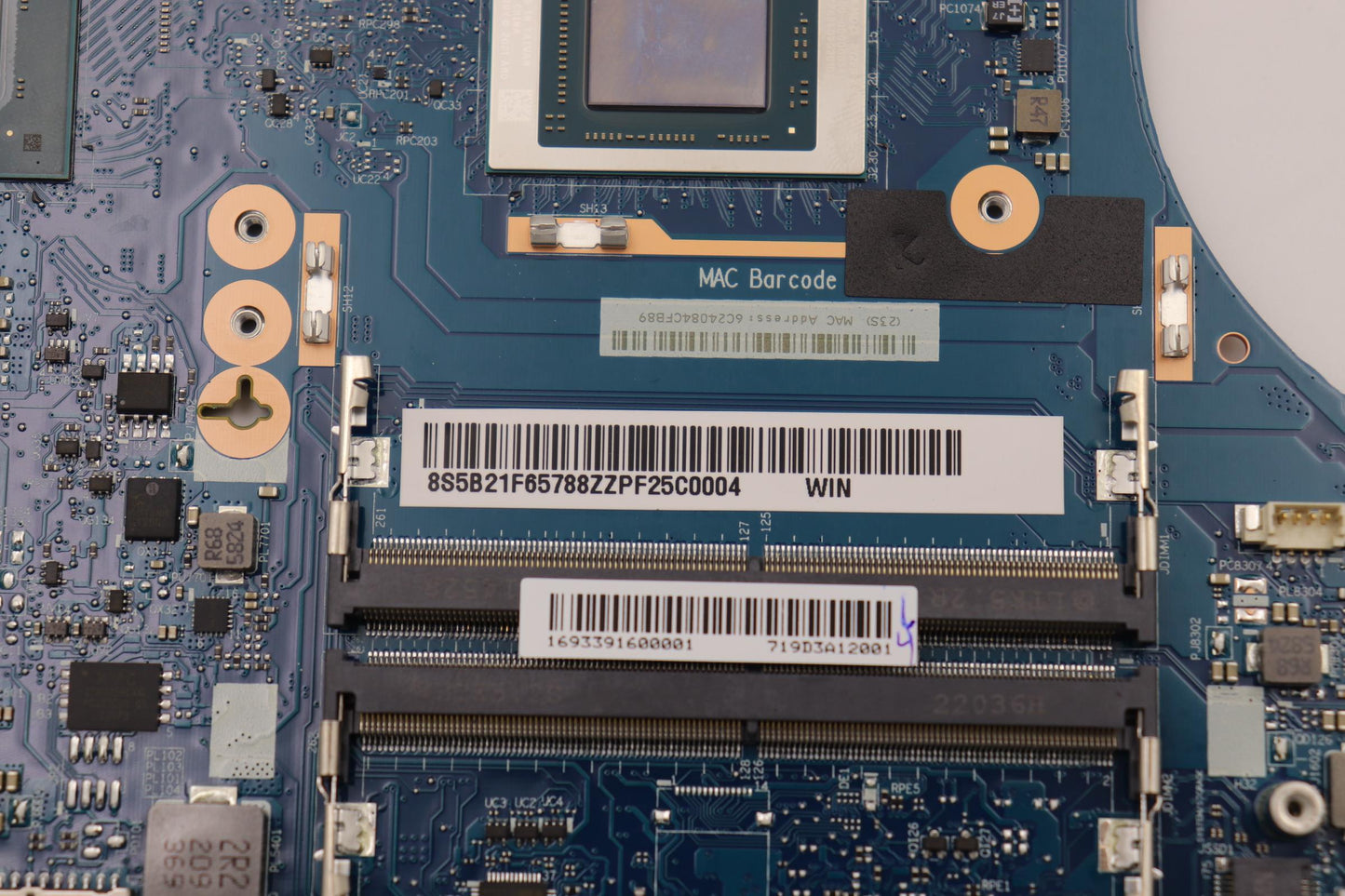 Lenovo Bdplanar Mbl82Rywinr76800Hrtx3 - 5B21F65788