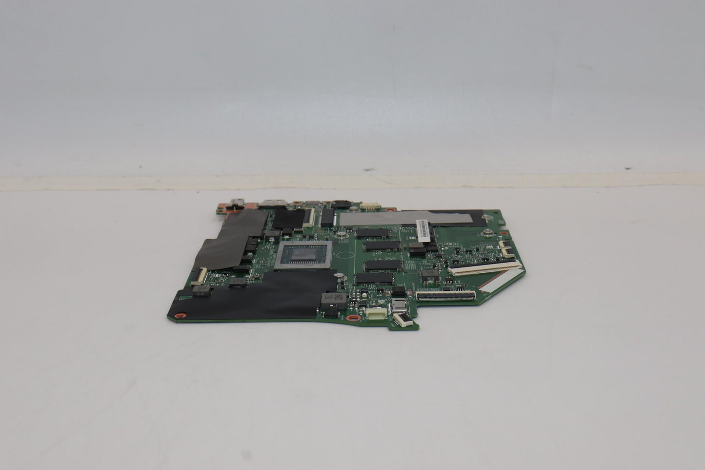 Lenovo BDPLANAR MB W 82R9, WIN, R5 5500U, UMA, 16GB - 5B21F65796