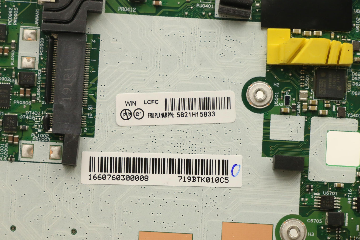 Lenovo Motherboard i5-1135G7, 8GB RAM, Windows DPK - 5B21H15833