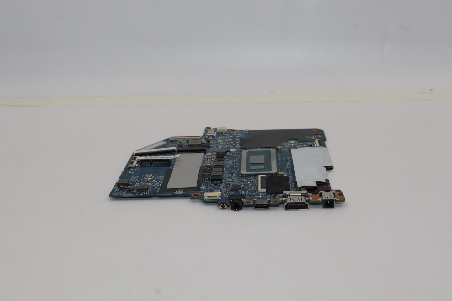 Lenovo Motherboard with Intel i3-1215U, 8GB RAM - 5B21H23627