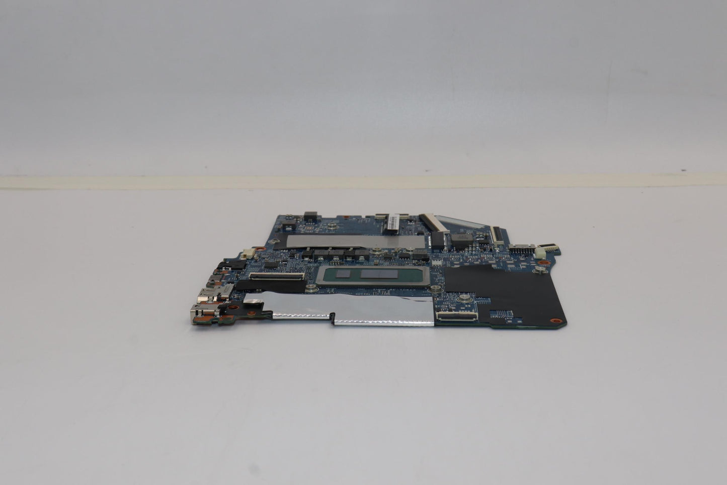 Lenovo Motherboard with Intel i3-1215U, 8GB RAM - 5B21H23627