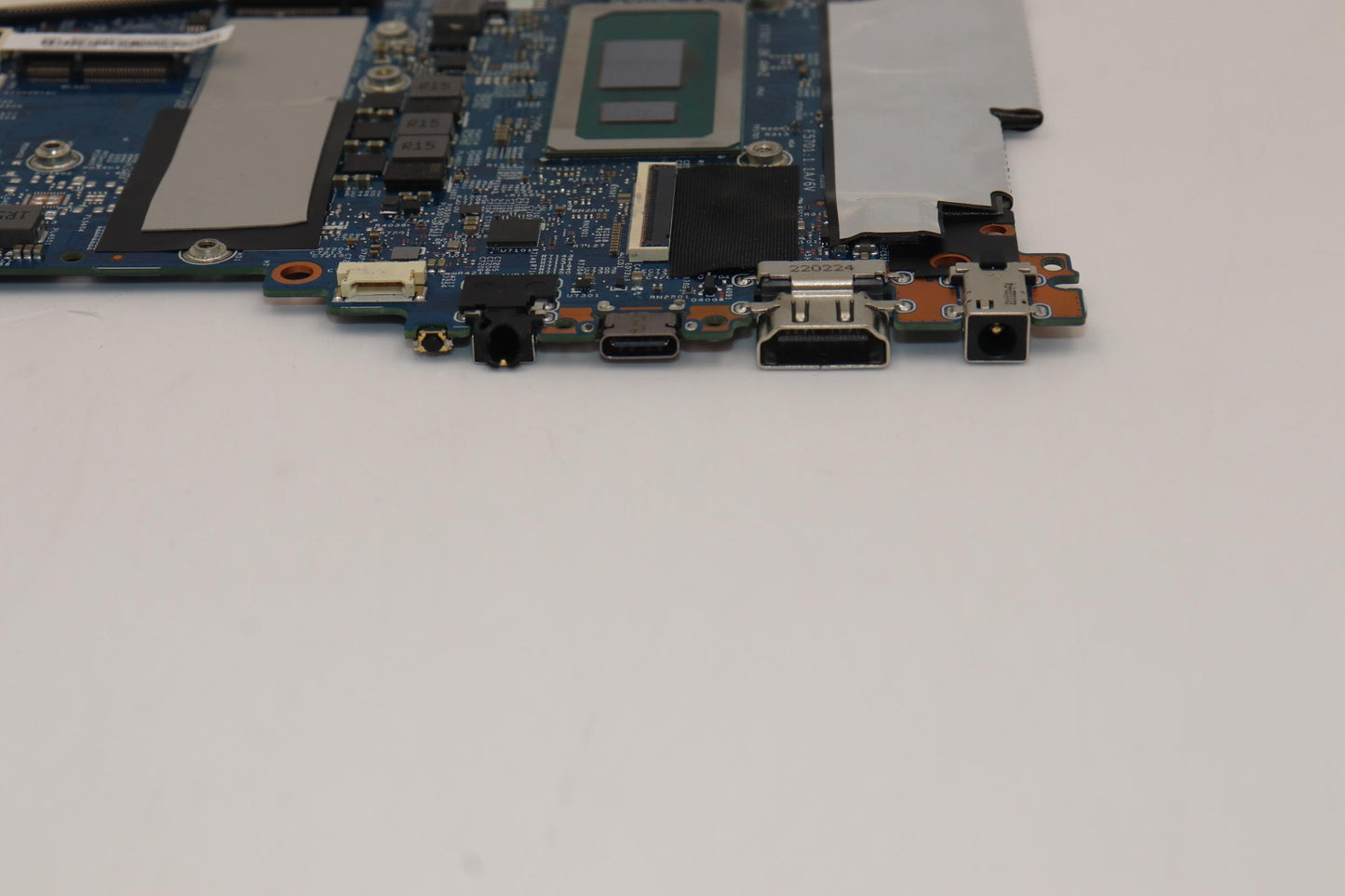 Lenovo Motherboard with Intel i3-1215U, 8GB RAM - 5B21H23627