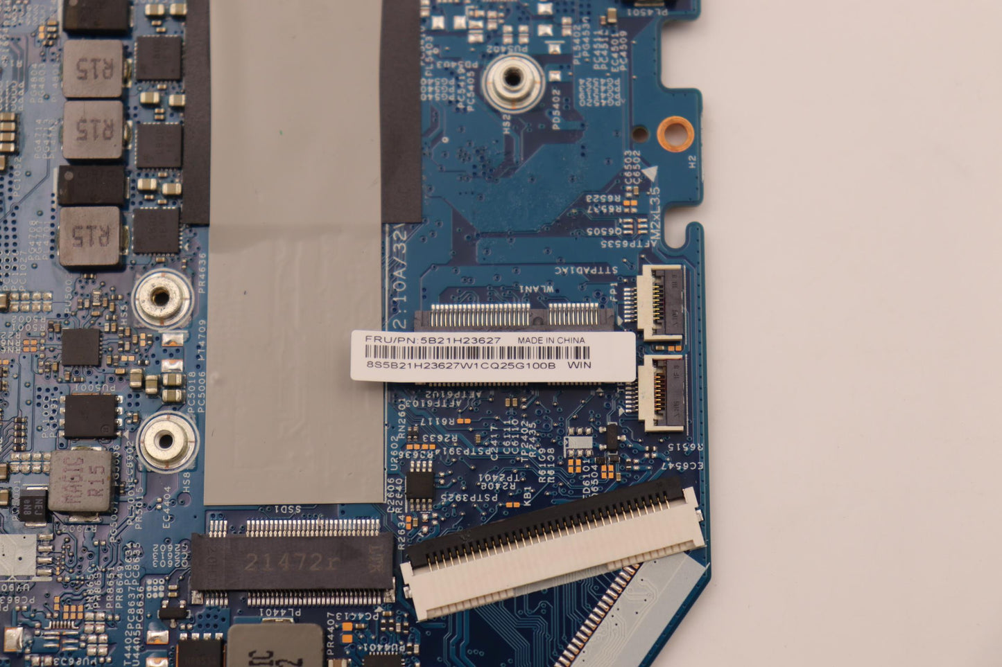 Lenovo Motherboard with Intel i3-1215U, 8GB RAM - 5B21H23627