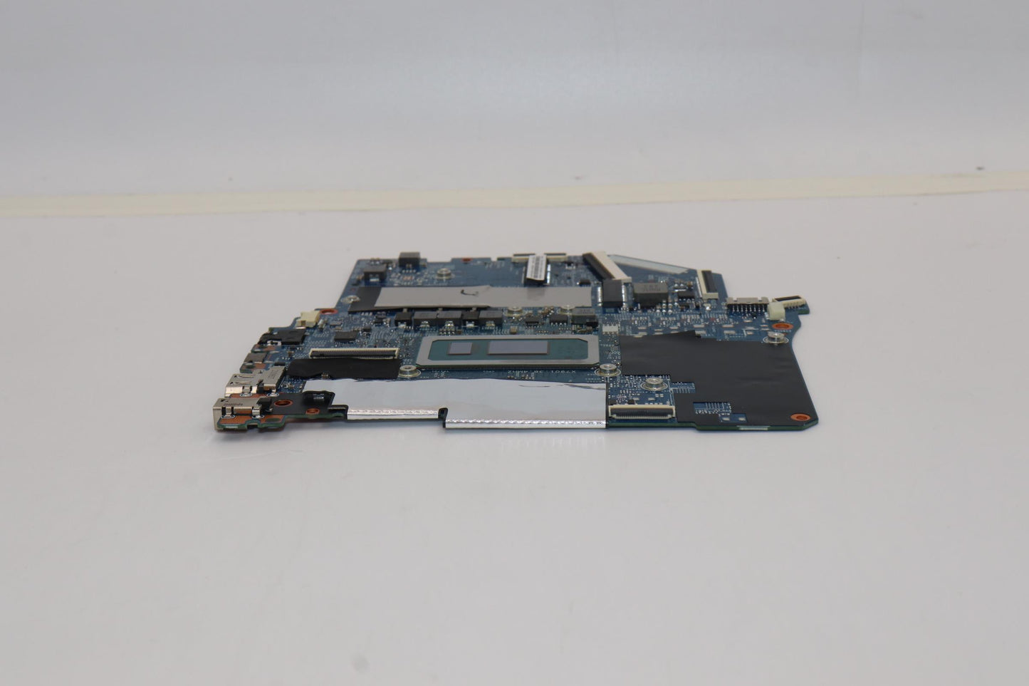 Lenovo - Motherboard BDPLANAR, Intel i5-1235U, UMA, 16GB RAM, DI - 5B21H23630
