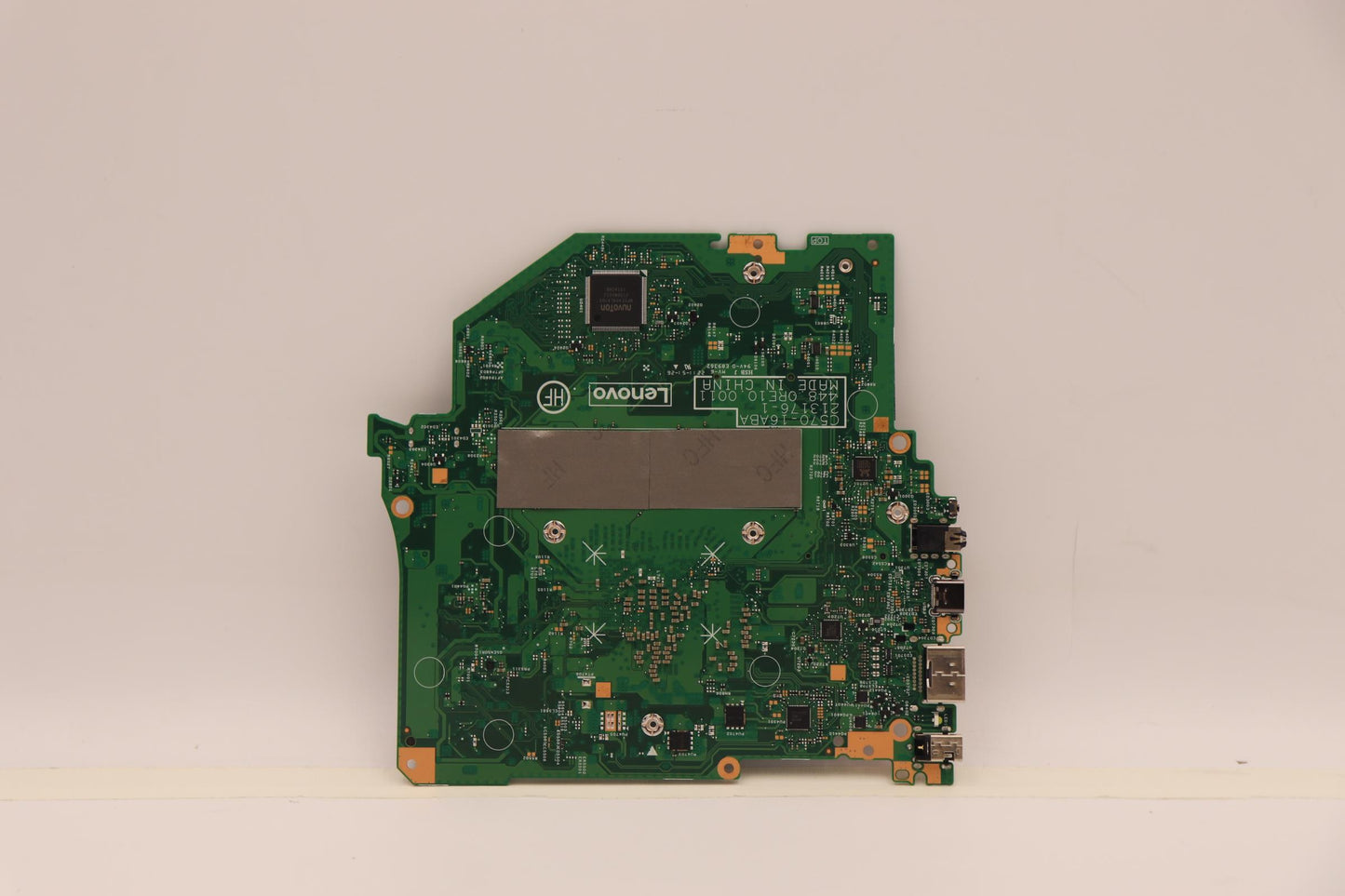 Lenovo Motherboard W82RA, R7-5700U, UMA Graphics, 8GB RAM - 5B21H23635