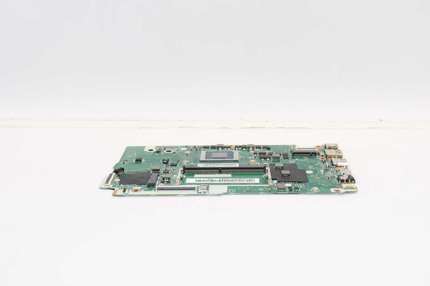 Lenovo Bdplanar Mb L82Tu Win R55625Uu - 5B21H23638