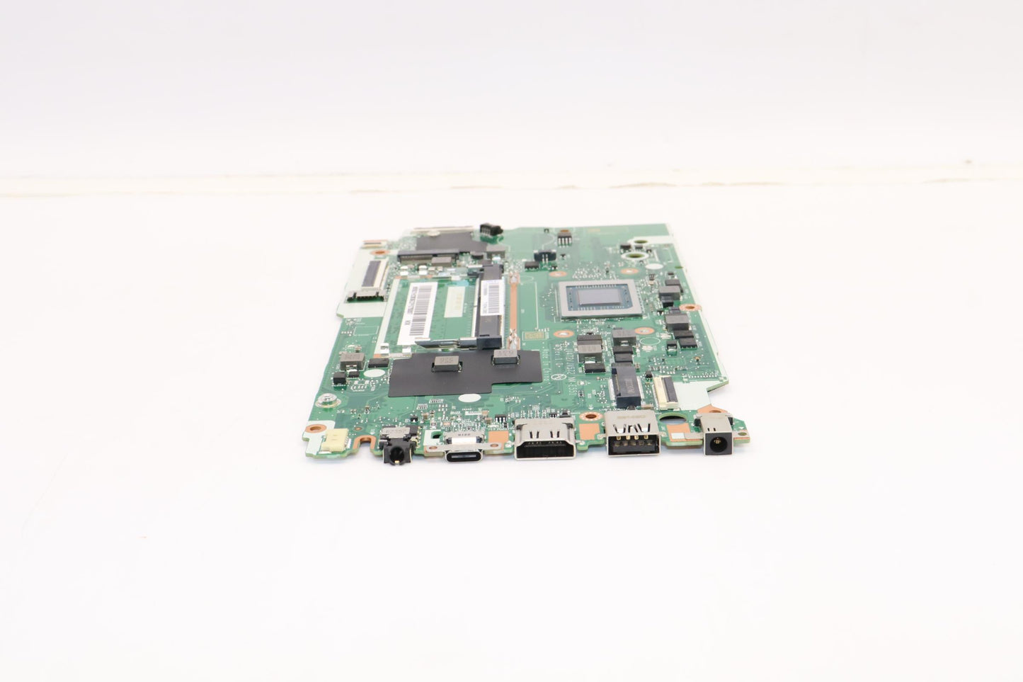 Lenovo Bdplanar Mb L82Tu Nok R55625Uu - 5B21H23639