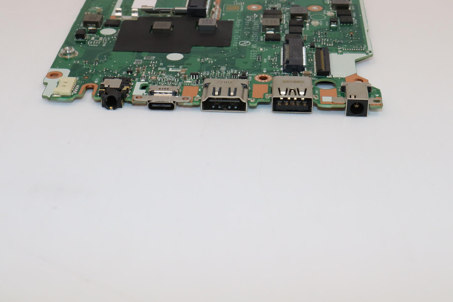 Lenovo Bdplanar Mb L82Tu Win R35425Uu - 5B21H23640